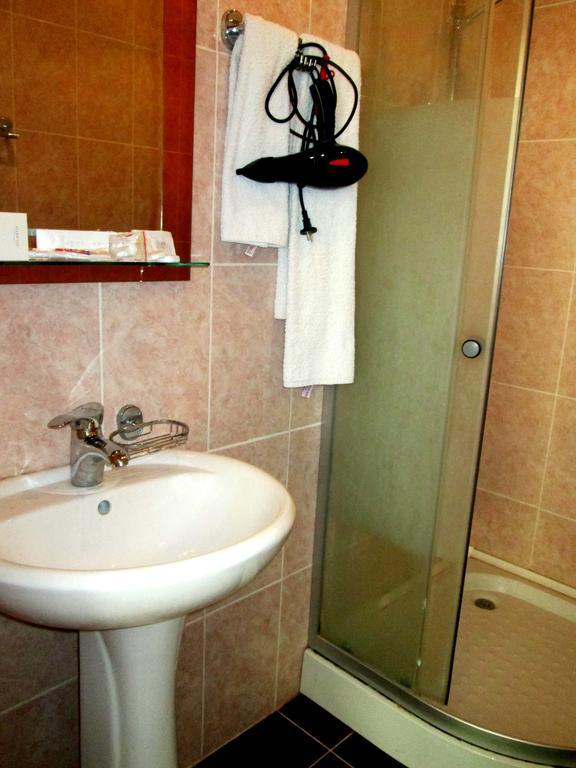 Max Comfort Hotel クタイシ 部屋 写真