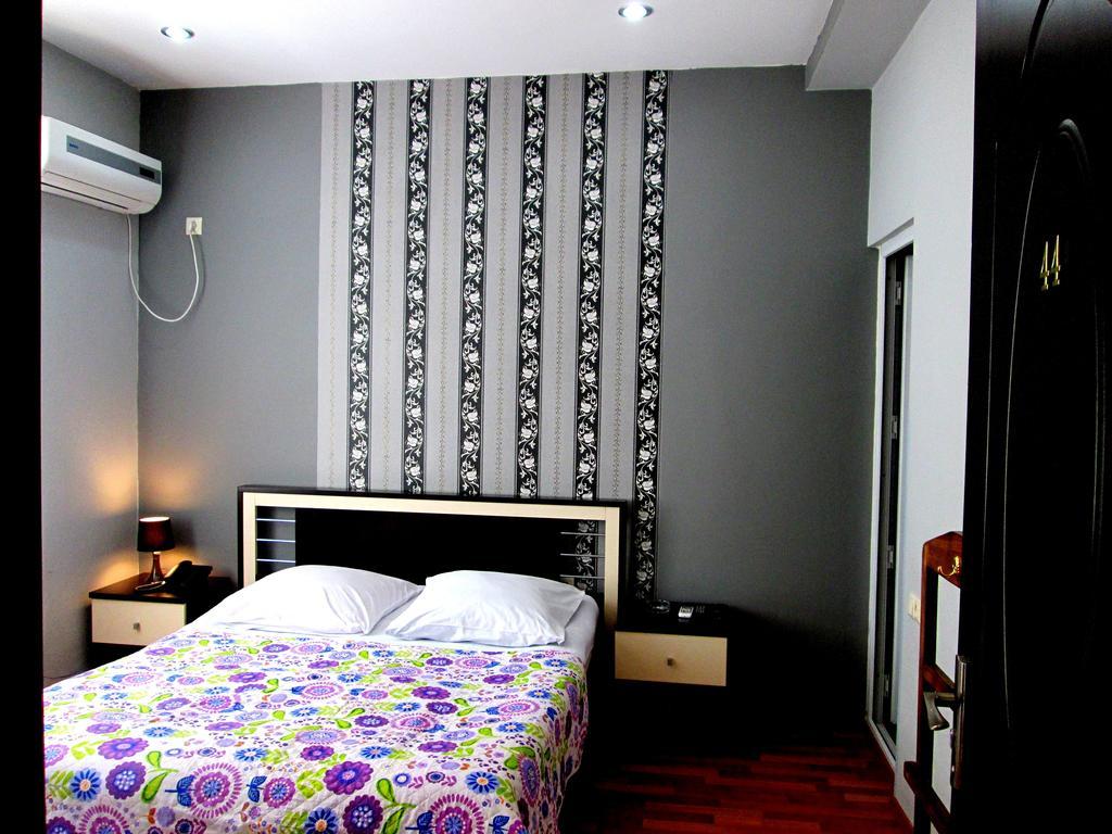 Max Comfort Hotel クタイシ 部屋 写真