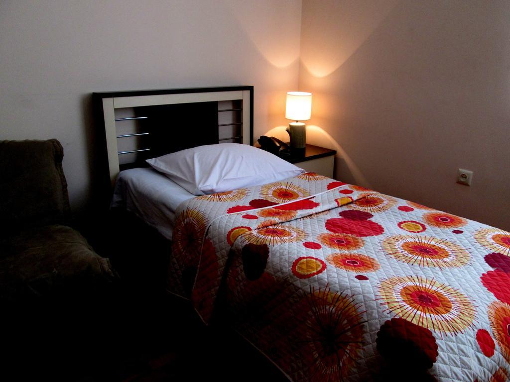 Max Comfort Hotel クタイシ 部屋 写真